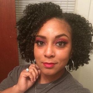 Meet your Posher, Jamie